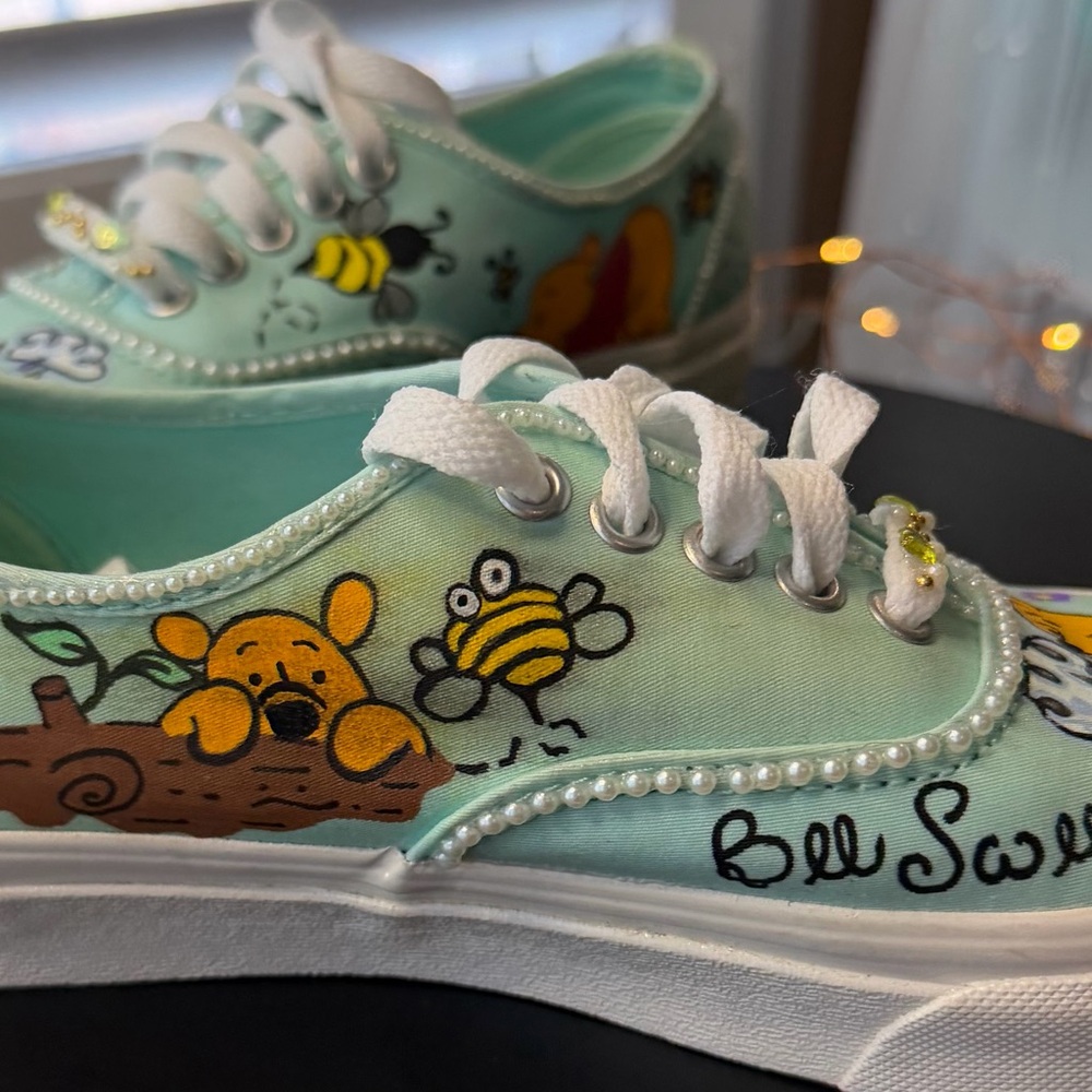 Hand embellished One of a kind Winnie The Pooh Themed Tennis shoe, size 6.5. - Picture 13 of 17